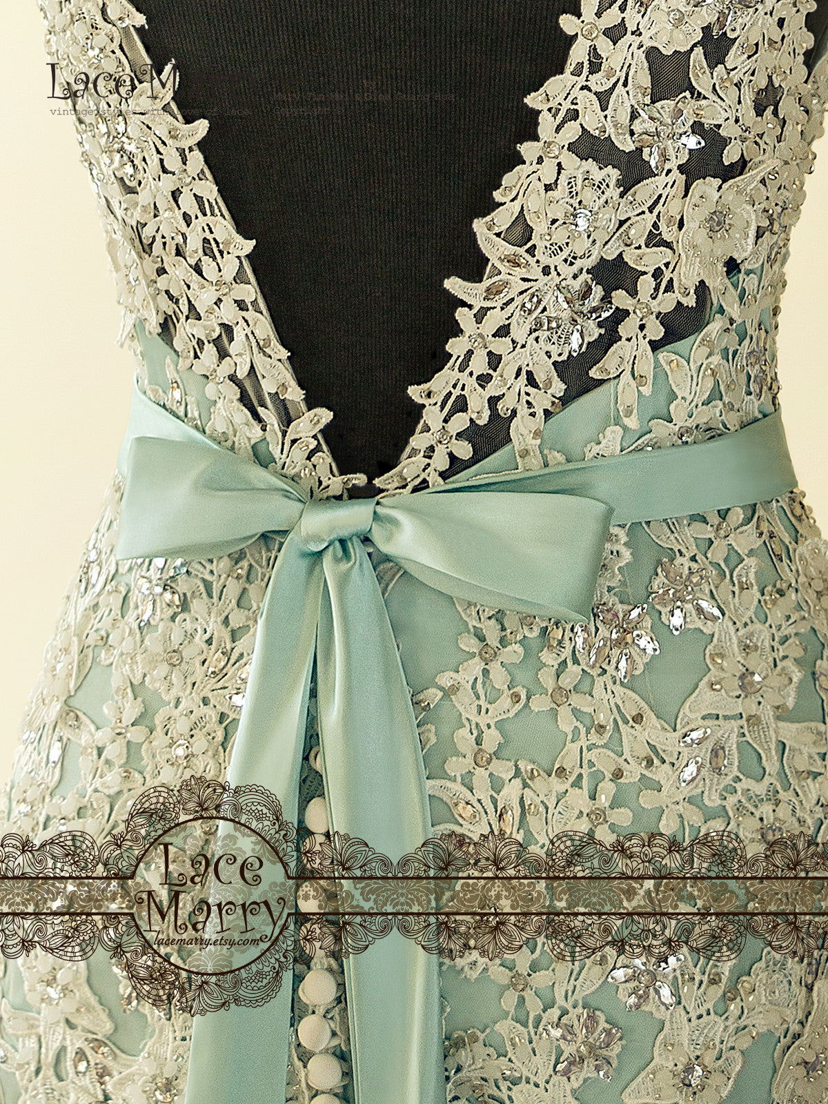 V Cut Back Intensive Beading Lace Wedding Dress