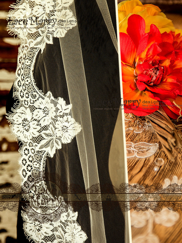 Alencon Lace Edged Bridal Veil